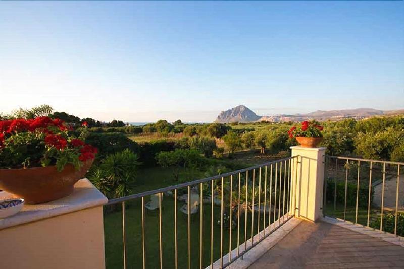 Baglio Sant'Andrea Bed & Breakfast Valderice Luaran gambar