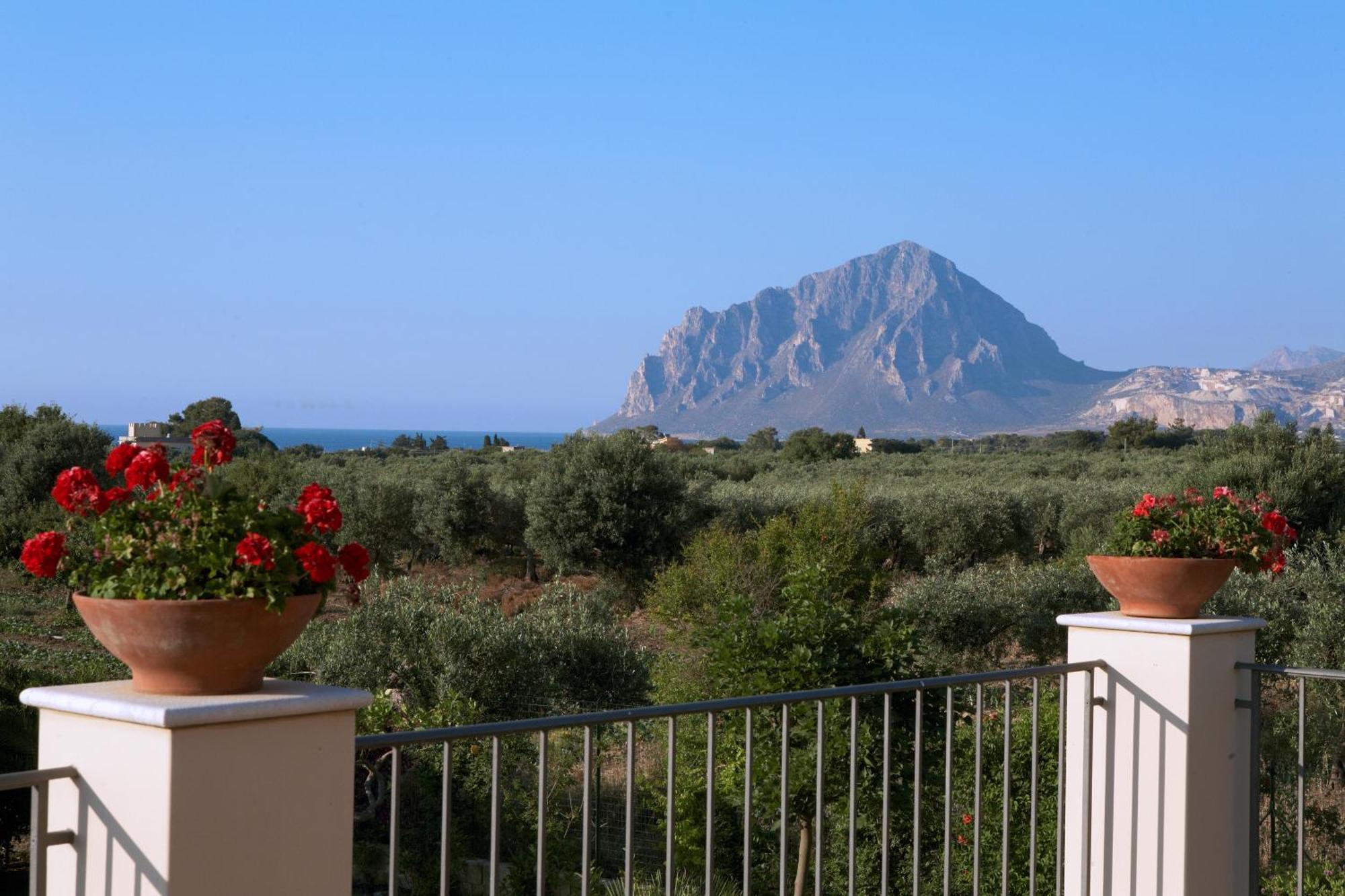 Baglio Sant'Andrea Bed & Breakfast Valderice Luaran gambar