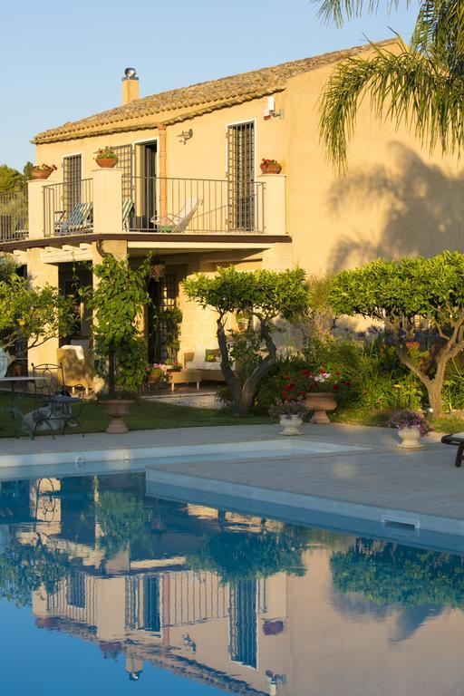 Baglio Sant'Andrea Bed & Breakfast Valderice Luaran gambar