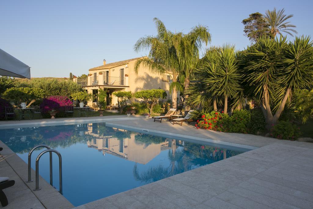 Baglio Sant'Andrea Bed & Breakfast Valderice Luaran gambar
